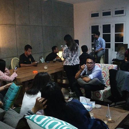 Roemah Kesambi Cirebon Exterior foto