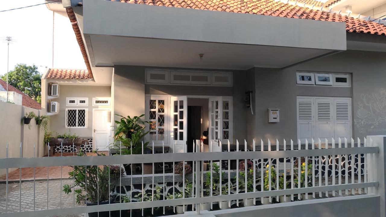 Roemah Kesambi Cirebon Exterior foto